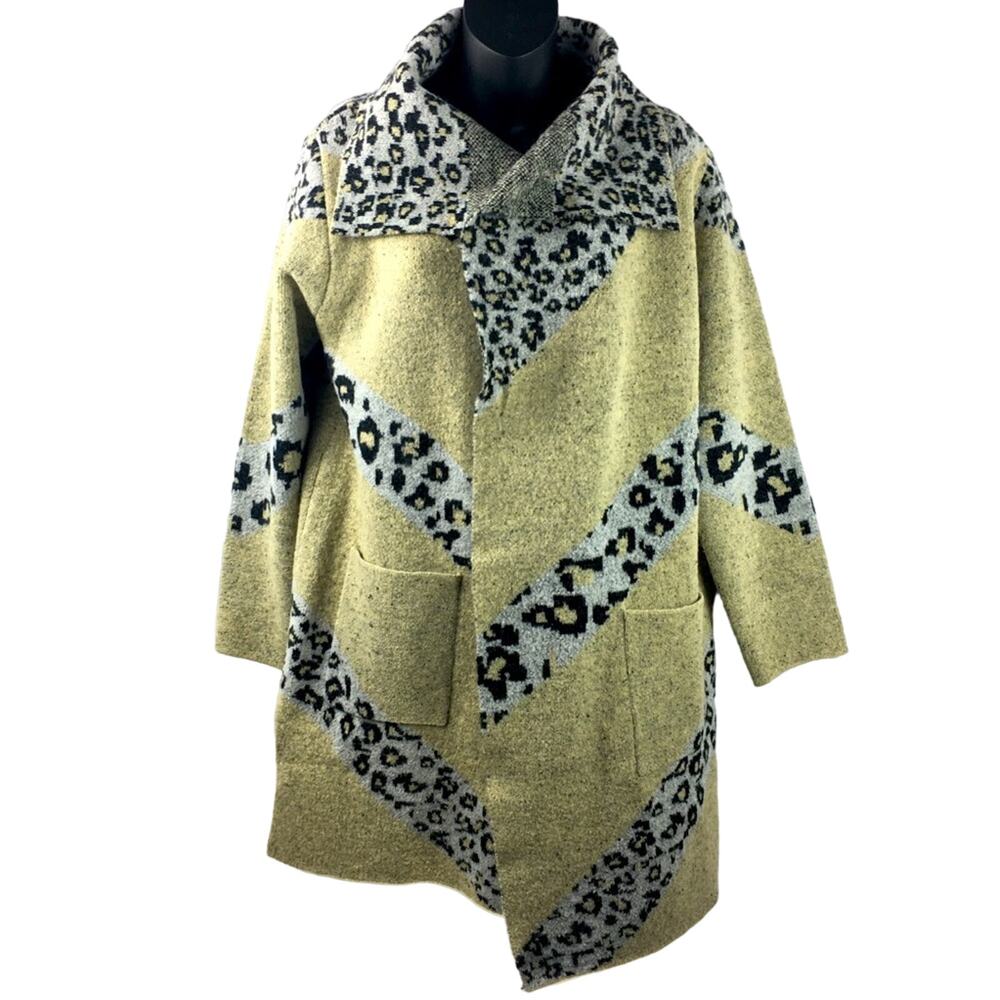 NWT Maxsport animal print open front cardigan M